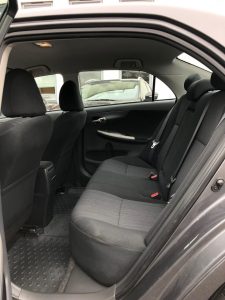  Toyota Corolla 2011 1.4 D-4D SOL del 2011 sedan 4 puertas doble airbag, aire acondicionado, espejos eléctricos, vidrios polarizados, con 104.800 km en excelente estado, vidrios eléctricos bloqueos alarma radio con pantalla. Todos documentos al dia .