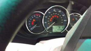 Toyota Corolla 2015  automatico, motor 1.8, 43 mil millas, controles al timón, bluetooth, pantalla de retoceso, Alarma central,