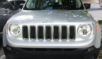 Hermoso Jeep Renegade 2015 Sport Automatica semi convertible bolsas no dañadas ya con placas con a/c como nueva precio negociable