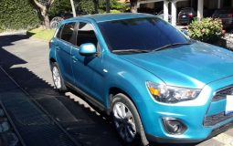 Vendo Mitsubishi Outlander 2014 Sport, Automatica, bolsas buenas, A/C, motor 2.0L, 4 cil., muy económica, full extras (vidrios y espejos eléctricos, cierre central), alarma de fabrica, cdplayer con entrada auxiliar, rines especiales, polarizada, "Recibo Vehiculo a cuenta", $10500 ¡Precio Negociable!, inf. 79278982 ó al correo