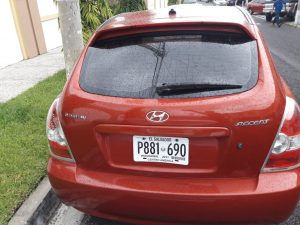 Hyundai Accent 2011 Precio 4650.00 precio negociable Millas: 118,790 Color: Anaranjado Motor: 1.6L Trasmisión: Automática Aire acondicionado: 100%