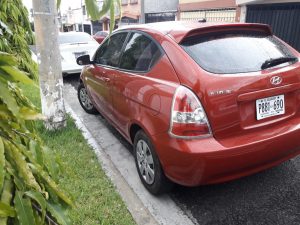 Hyundai Accent 2011 Precio 4650.00 precio negociable Millas: 118,790 Color: Anaranjado Motor: 1.6L Trasmisión: Automática Aire acondicionado: 100%