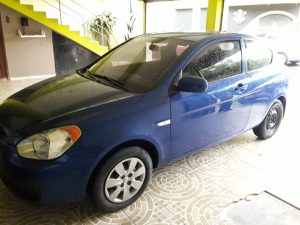 Hyundai Accent 2011 Precio US$4450.00 precio negociable Millas: 67,764 Color: Azul Motor: 1.6L Trasmisión: Automática Aire acondicionado: 100%
