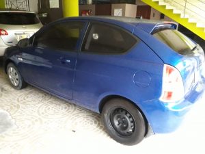 Hyundai Accent 2011 Precio US$4450.00 precio negociable Millas: 67,764 Color: Azul Motor: 1.6L Trasmisión: Automática Aire acondicionado: 100%