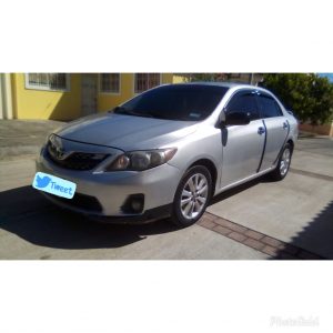 Toyota Corolla 2009 XLE de agencia 2009 frente 2013.. caja y motor a toda prueba mecánica, detalles a/c a revisar y cambiar el cable de baúl.. más inf al tel 74823785 Whatsapp.. precio $5,100 fijos.