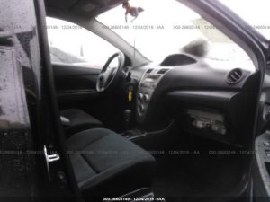 Vendo Toyota Yaris 2012, (A reparar), Reservelo YA!, Estara en Aduana en aproximadamente 28 dias, Automático, Full Extras (vidrios y espejos eléctricos), bolsas de aire buenas, $5200 Inf. al correo ó 79278982