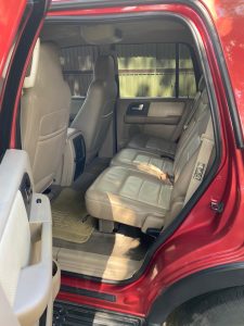 VENDO Ford Expedition 2004 EDICIÓN EDDIE BAUER KMS 141,000 Vendo por motivo de mudanza EXCELENTES CONDICIONES Nunca chocado, con llanta de repuesto nueva Historial de mantenimiento y servicio anual completo