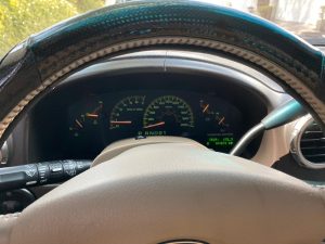 VENDO Ford Expedition 2004 EDICIÓN EDDIE BAUER KMS 141,000 Vendo por motivo de mudanza EXCELENTES CONDICIONES Nunca chocado, con llanta de repuesto nueva Historial de mantenimiento y servicio anual completo