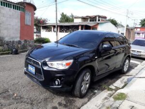 Mitsubishi Outlander 2015 4x4, Super Economica Y Bastante Espaciosa, Motor 2.0 Sistema ECO DRIVE, Cero Pilotos, Poco Millaje, Todas Las Bolsas Buenas