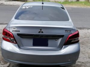 Mitsubishi Mirage 2017 tipo sedan, 4 puertas, full aire acondicionado, 35,000 millas reales, no muy corrido, pantalla táctil, cámara de retroceso, motor 1.2 super económico, 3 cilindros,