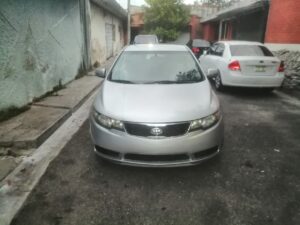 KIA Rio 2012 en El Salvador