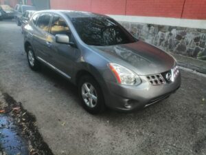Nissan Rogue 2013 en El Salvador