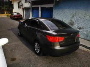 KIA Spectra 2013 en El Salvador