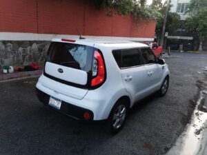 KIA Sedona 2017 Sedona 2017 en El Salvador
