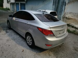 Hyundai Accent 2015