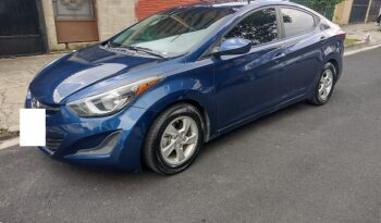 Hyundai Elantra 2015 usado en El Salvador