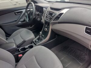 Hyundai Elantra 2015 usado en El Salvador